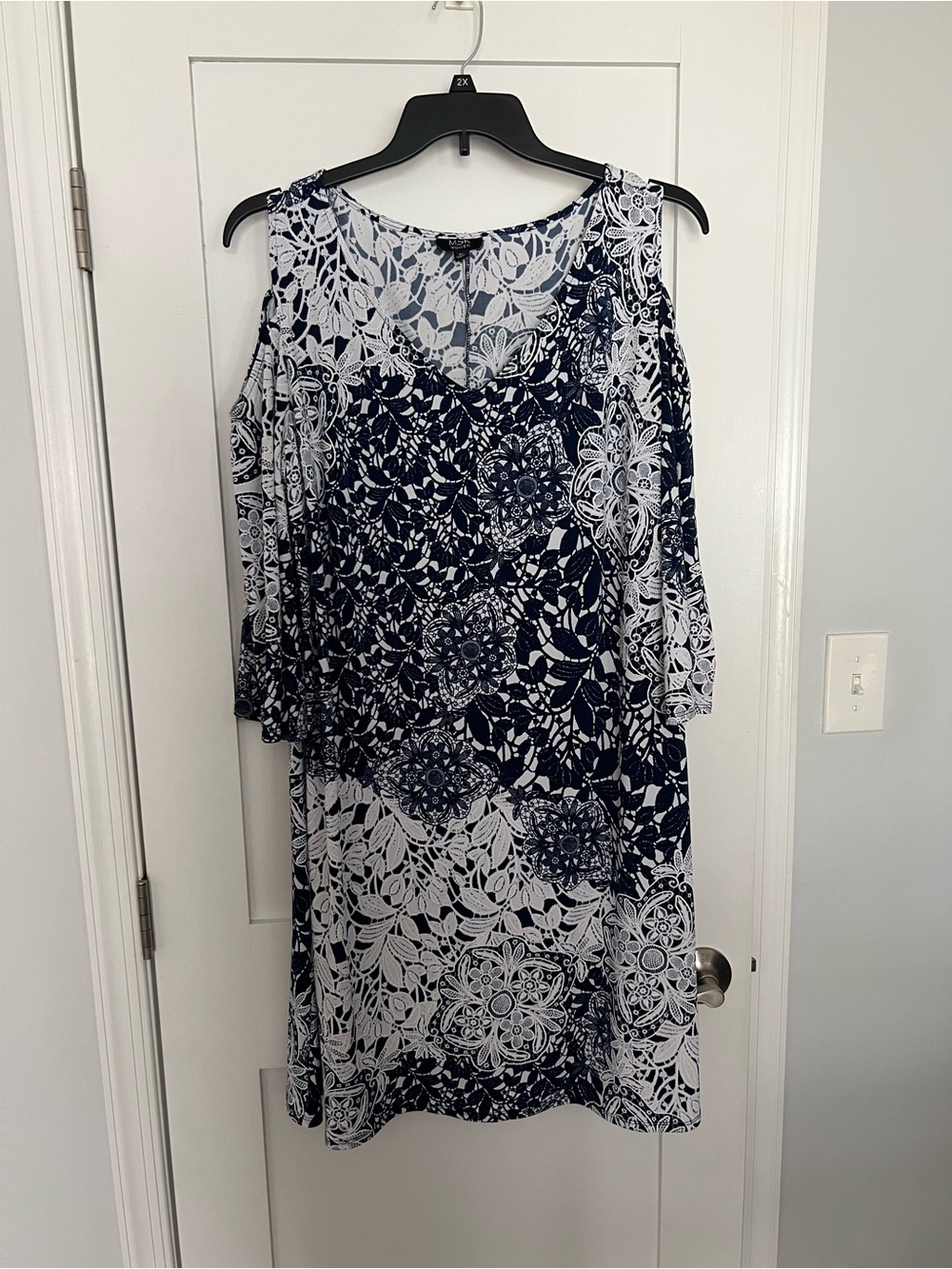 MSK Navy and White Cold-Shoulder Floral Print Dress